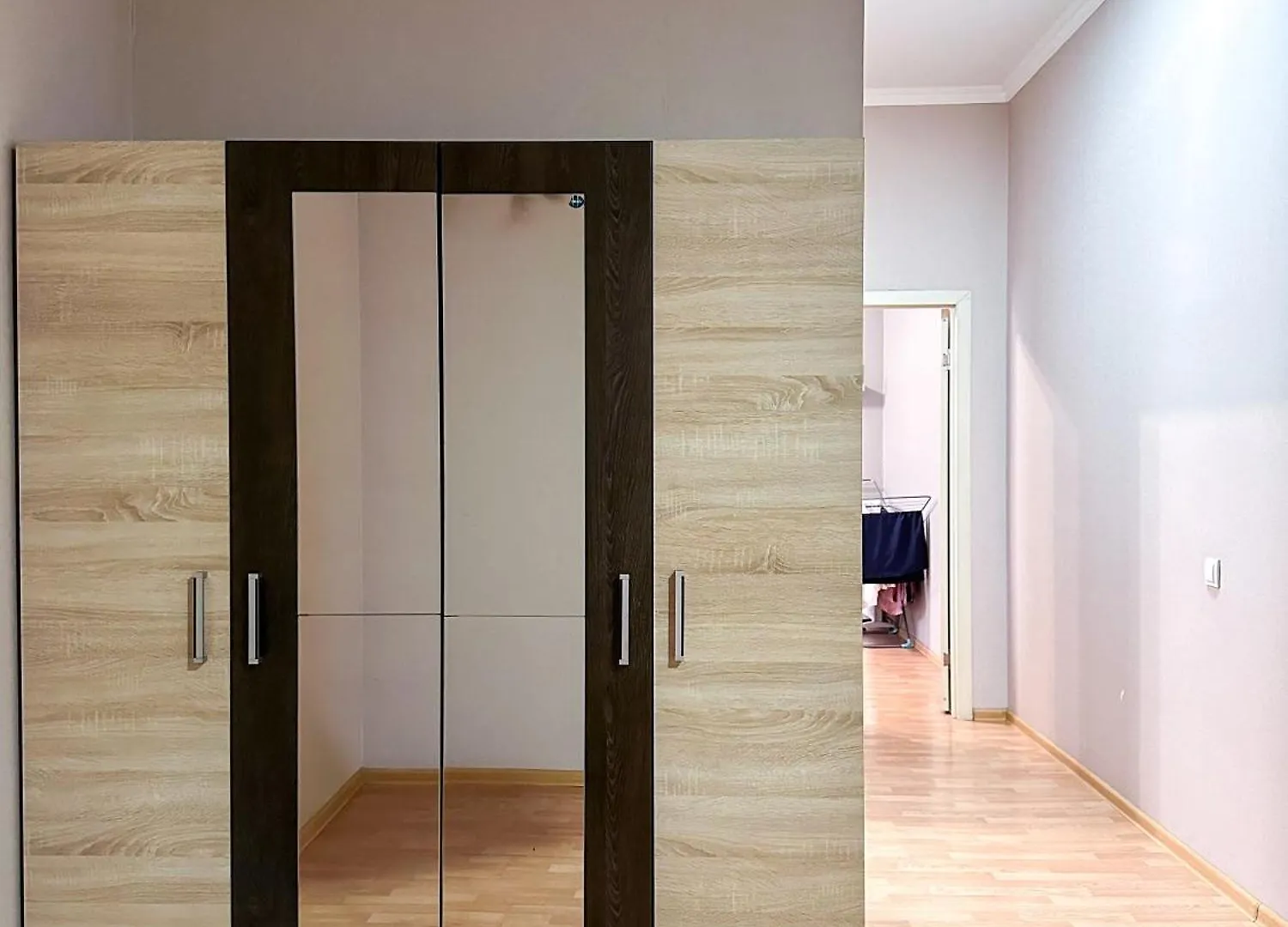Apartment 2-Комнатная Квартира В Спокойном Районе Almaty
